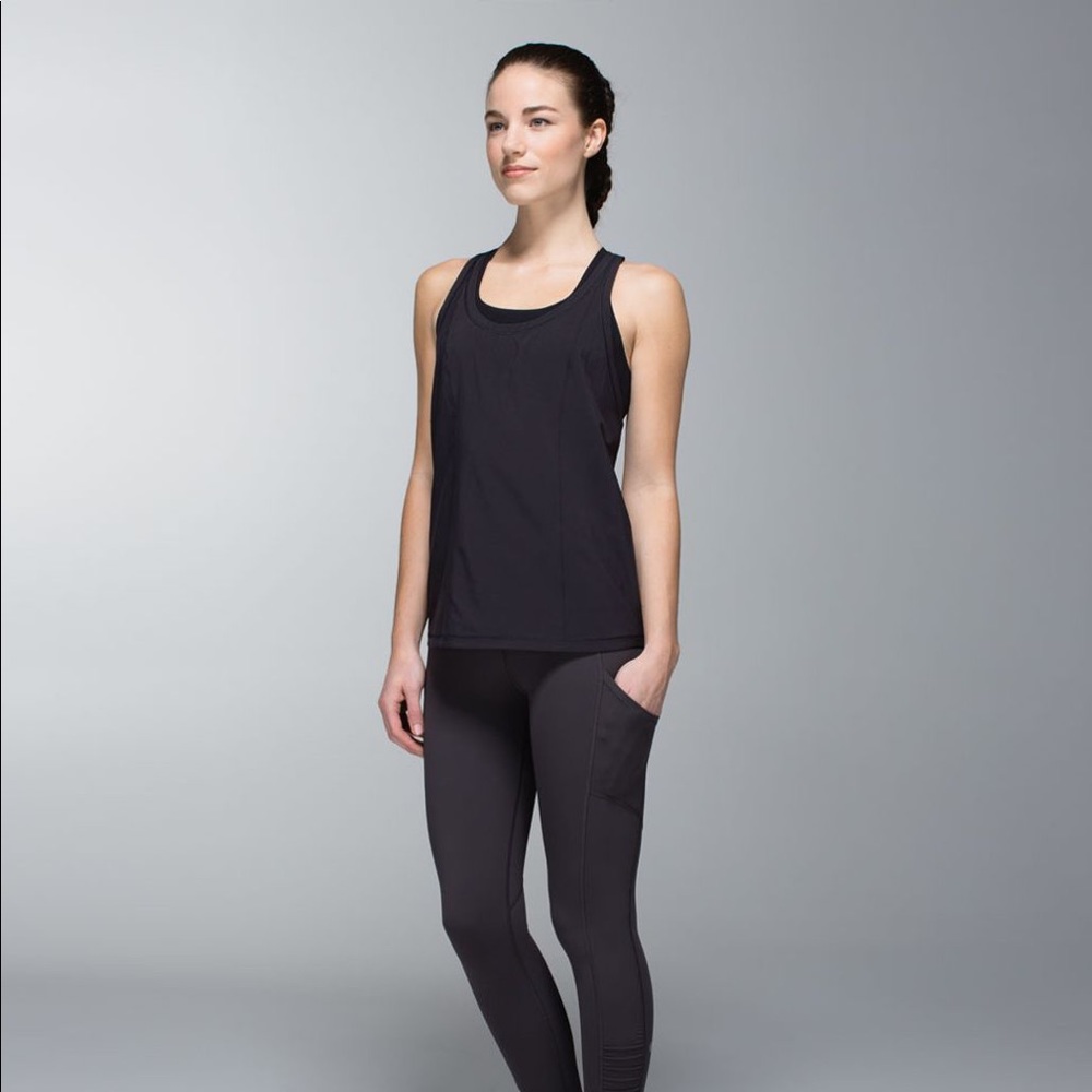 Lululemon Lighten Up Singlet Size 4.